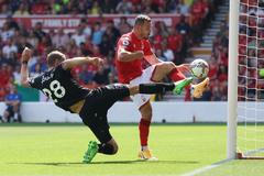 fotbal, anglická liga 2022/2023, Premier League, Nottingham Forest - West Ham, Tomáš Souček United
