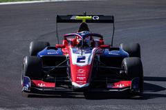 Roman Staněk v monopostu F2 týmu Trident