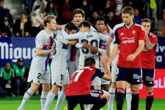 LaLiga - Osasuna v FC Barcelona