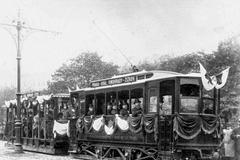 Elektrické podniky královského hlavního města Prahy, DPP, historie, doprava, mhd