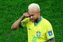 Smutný Neymar po porážce ve čtvrtfinále MS 2022 Chorvatsko - Brazílie