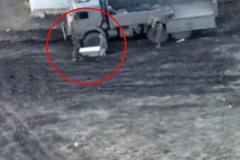 "Nejdřív záchody, teď jsou na řadě vany." Internet se baví chováním ruských vojáků