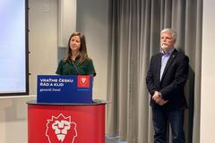 Pavla Nýdrle, Petr Pavel