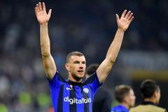 Champions League - Group C - Inter Milan v FC Barcelona