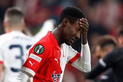 Oscar Dorley v zápase EKL Slavia Praha - Sivasspor