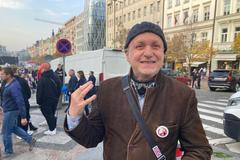 Je odporné, když někdo podporuje Putina a mává českou vlajkou, říká podporovatel Ukrajiny