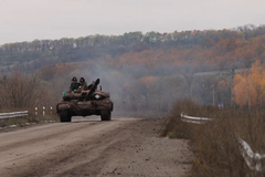 Ukrajinci v první linii používají výzbroj ze sovětské éry. I přes své stáří je účinná, tvrdí vojáci