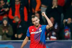 Tomáš Chorý slaví gól na 2:3 v zápase LM Plzeň - Barcelona