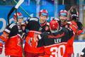 Radost hradeckých hokejistů v zápase extraligy