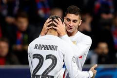 Ferran Torres slaví třetí gól Barcelony v zápase LM Plzeň - Barcelona