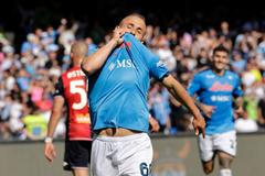 Serie A - Napoli v Genoa