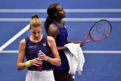 Karolína Plíšková a Alycia Parksová