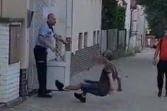 Útok policisty na recidivistu? Soudit podle jednoho videa je nepřesné, říká Kazbunda