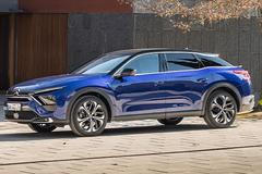 Citroën C5 Plug-in Hybrid dostal unikátní odpružení