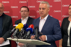 Mám mzdu přes 100 tisíc korun, oznámil šéf odborů Středula