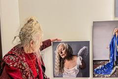 Nově otevřené Centrum pro britskou fotografii v Londýně, kde je zastoupena i česká fotografka Markéta Luskačová