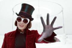 Johnny Depp, Karlík a továrna na čokoládu, 2005