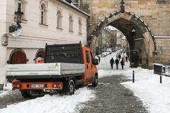 Lyžování, běžky, snowboard, zima, sníh, Praha, Petřín, Karlův most, 9. 2. 2021