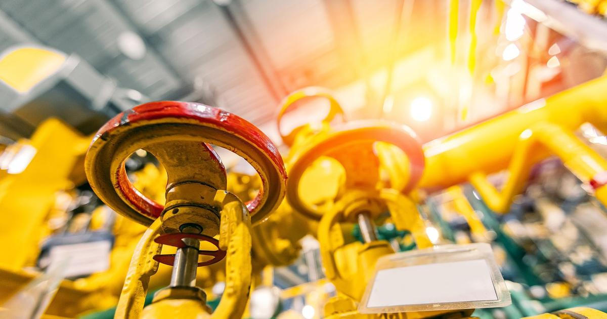 Cena plynu pro evropský trh klesla kvůli nadějím, že USA ukončí válku s Íránem