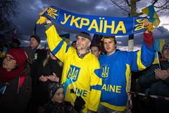 Rok od vpádu Ruska na Ukrajinu, ake v Praze na Letné, u ruské ambasády a ukrajinské ambasády