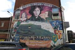 Severní Irsko Belfast murály konflikt umění