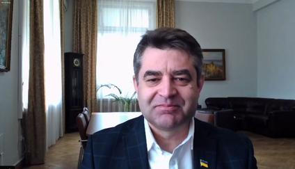 Spotlight Aktuálně.cz - rozhovor s Jevhenem Perebyjnisem