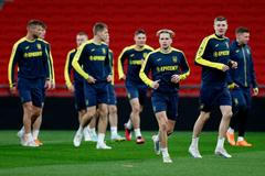 Trénink fotbalistů Ukrajiny před zápasem s Anglií.