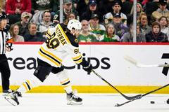 David Pastrňák v zápase Bostonu proti Minnesotě