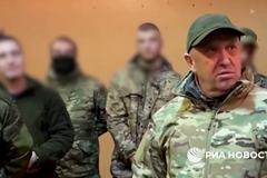 „Všechno jde kvůli vám ke dnu.“ Šéf žoldnéřů veřejně nadával ruským elitám