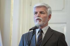 Budoucí prezident Petr Pavel na zámku v Lánech na tiskové konferenci po setkání se stávajícím prezidentem Milošem Zemanem