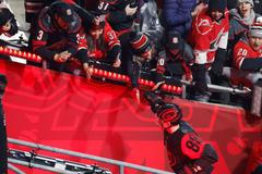 NHL: Stadium Series-Washington Capitals at Carolina Hurricanes