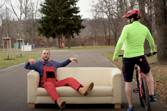 Video: kampaň policie k ohleduplnosti vůči cyklistům