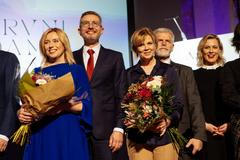 První dámy (a pán) mezi námi