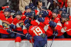 NHL: Stanley Cup Playoffs-Carolina Hurricanes at Florida Panthers