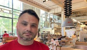 Podle nakrájené pažitky poznám preciznost nováčka, říká šéfkuchař z vyhlášené Esky