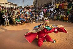 Fotoroeportáž Michala Novotého z obřadů vodun (vúdú, woodoo) v africkém Beninu