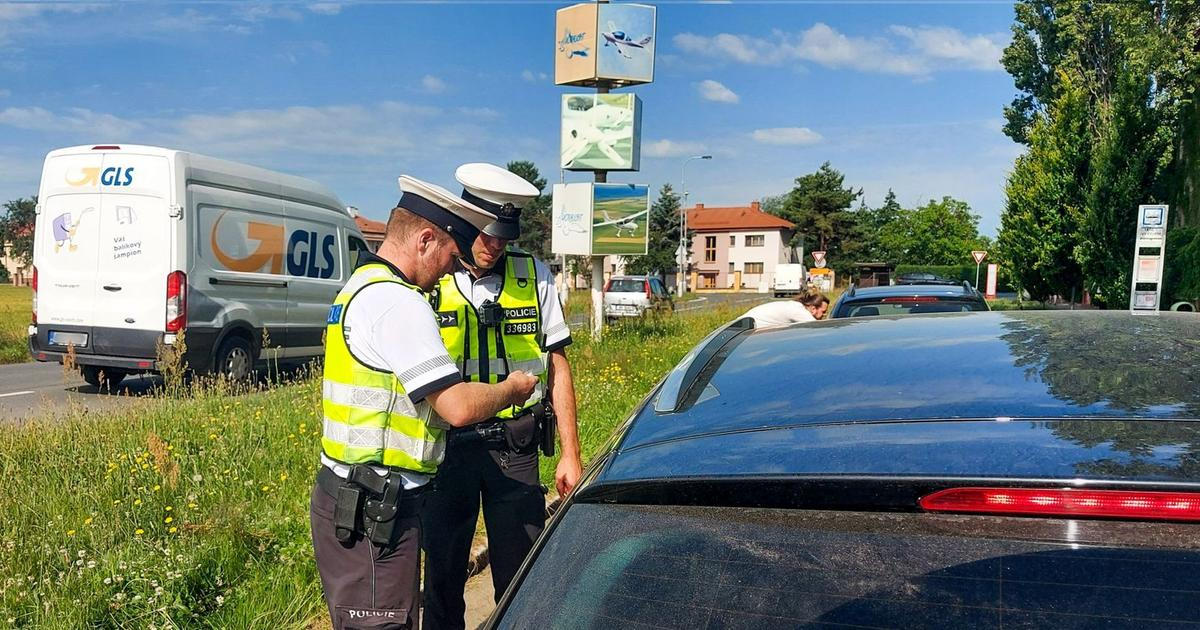 Při nehodě dvou autobusů u Oleksovic na Znojemsku se zranilo 47 lidí