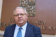 Vládní zmocněnec pro média a dezinformace Michal Klíma před úřadem vlády.