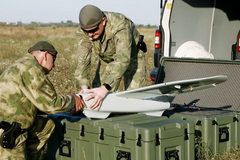 Čtyrnásobně lepší funkce. Česká firma vyvíjí nový dron, radí jí i ukrajinští vojáci