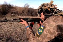 Jsou odhodláni za Ukrajinu zemřít. V praporu u Doněcku bojují zahraniční dobrovolníci