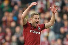 Jan Kuchta slaví gól v zápase 2. kola nadstavby F:L Sparta - Slavia