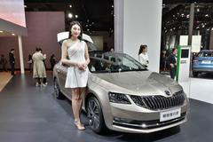 Hostesky z autosalonu v Šanghaji