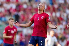 Erling Haaland v kvalifikačním zápase Norska proti Skotsku