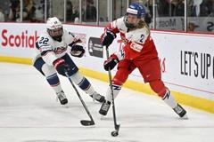 Tessa Jeneckeová a Aneta Tejralová v semifinále MS 2023 Česko - USA