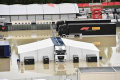 Zatopený areál okruhu formule 1 v Imole