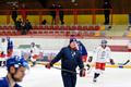 Kari Jalonen při tréninku reprezentace na ledě Hvězdy Praha