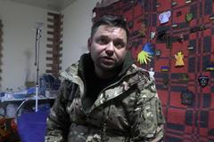 "Rány prolétly skrz na skrz." Zdravotníci v Doněcku denně bojují o životy zraněných vojáků