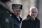 Sergej Šojgu a Vladimir Putin.