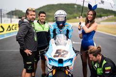 Oliver König s Kawasaki během závodu MS superbiků v Mostě 2023