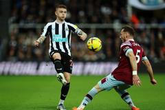 Vladimír Coufal (Newcastle - West Ham)